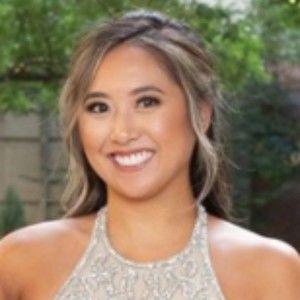 Meet your Posher, Carolyn